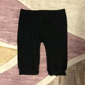 Miss Juli Black Shorts